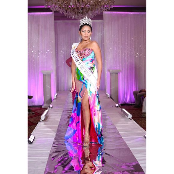 Multicolor Tony Bowls Size 4 A-line dress